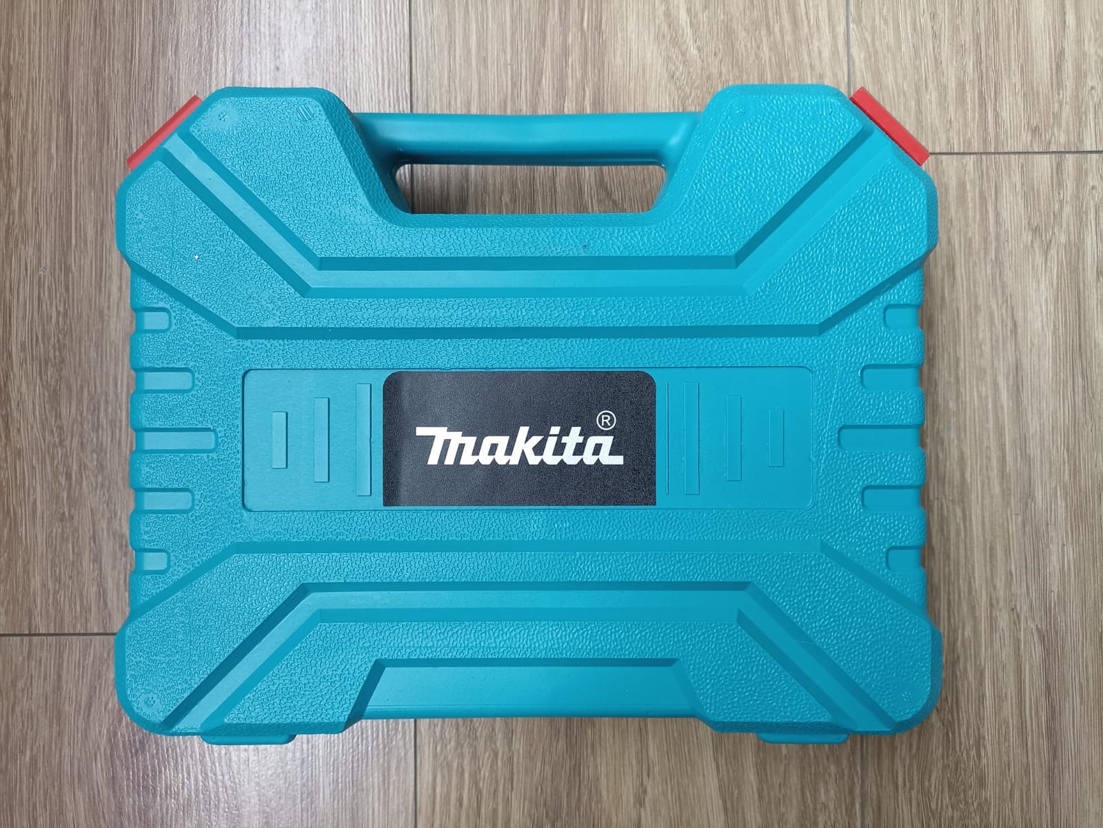 TALADRO INALAMBRICO MAKITA 1802